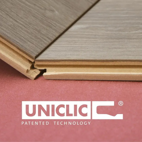 Uniclic locking system on a new SolidTech R floor